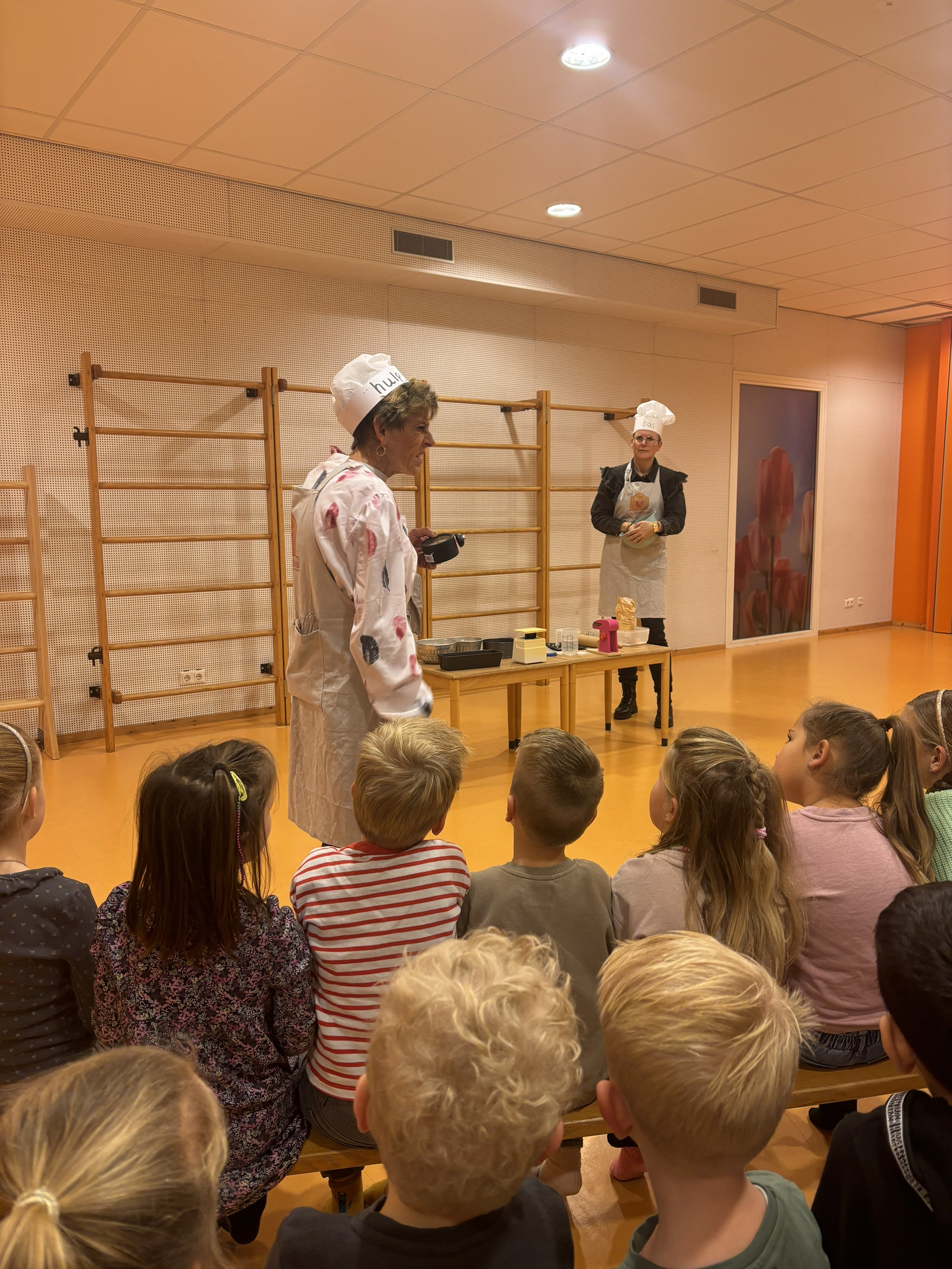 Thema van Sint Juttemis tot party 🥳🎁🎄